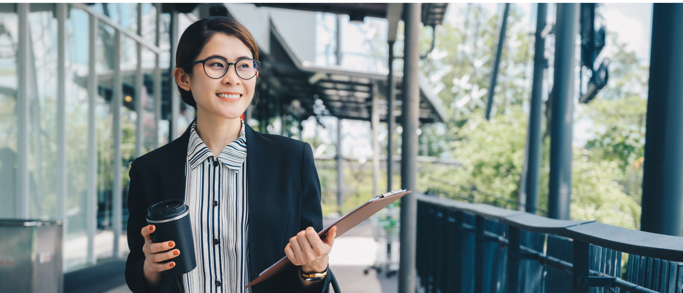Who can apply for a payday loan in Singapore