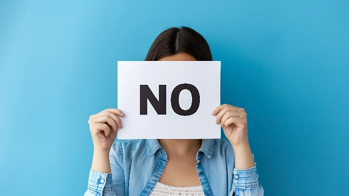 Can licensed money lenders in Singapore charge hidden fees