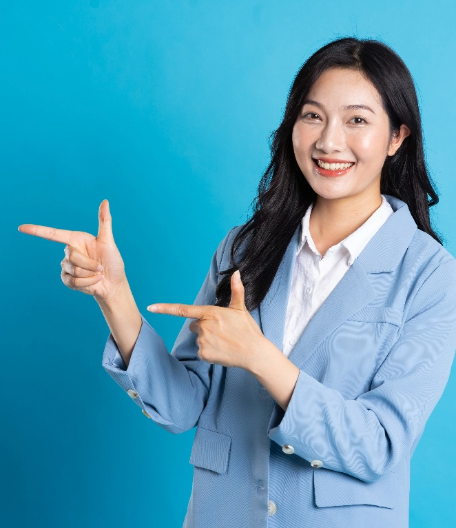 How can I determine which licensed money lender is the best one for me