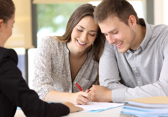 I’m a foreigner. Can I get a money lender loan